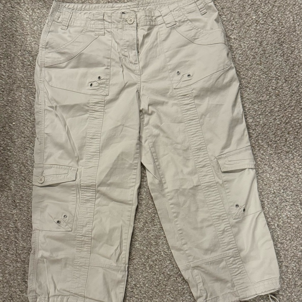 Beige capri pants